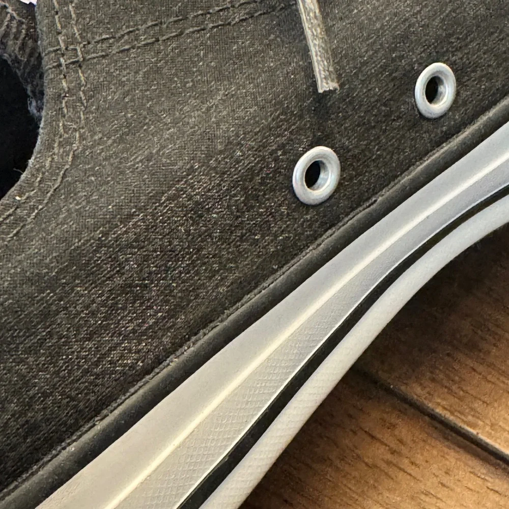 Converse product pair